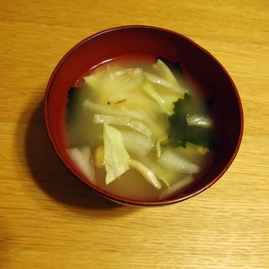 残り物野菜のお味噌汁